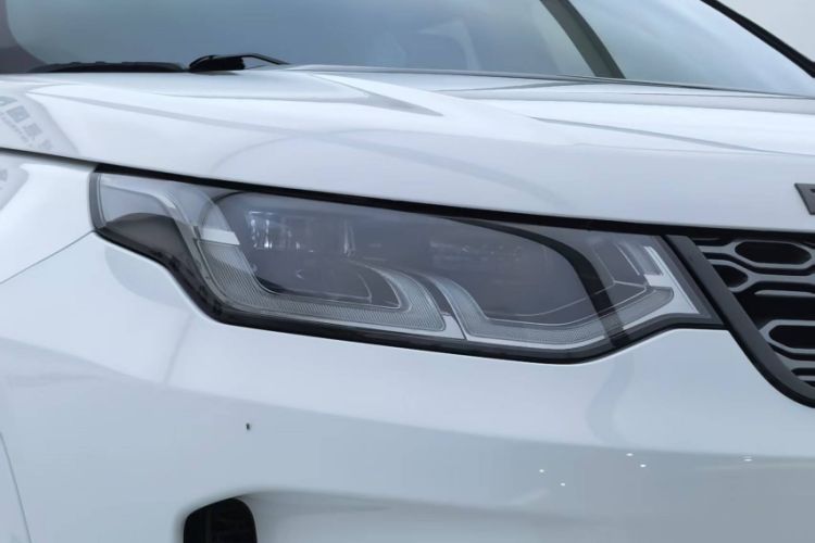 Used Land Rover Discovery Sport 2020 249 PS R-Dynamic Performance Tech Edition 5 Seats Exterior 13