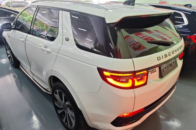Used Land Rover Discovery Sport 2020 249 PS R-Dynamic Performance Edition Exterior 2
