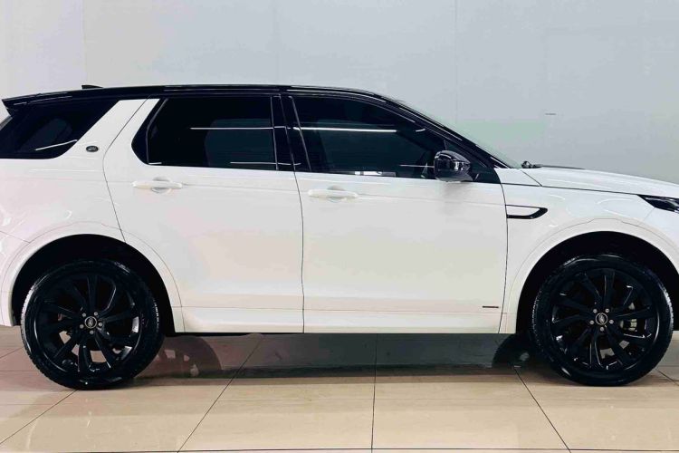 Used Land Rover Discovery Sport 2020 249 PS R-Dynamic Performance Edition Exterior 3