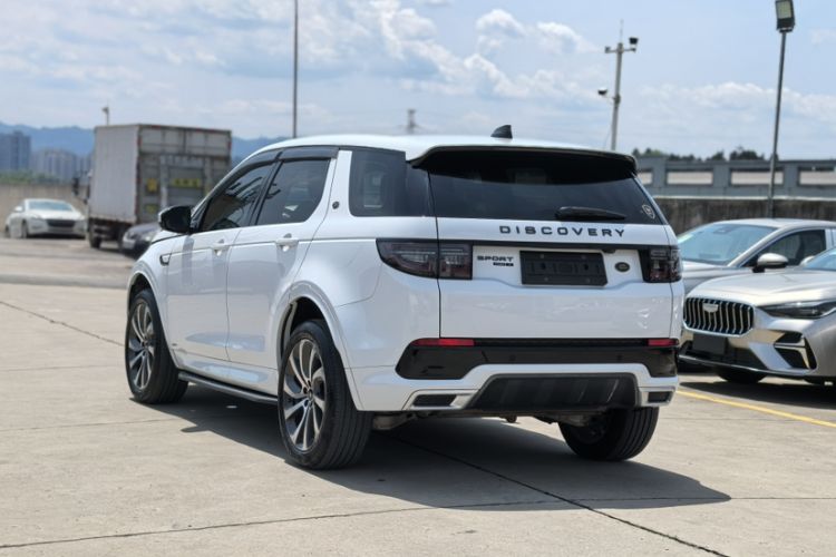Used Land Rover Discovery Sport 2020 249 PS R-Dynamic Performance Edition Exterior 3