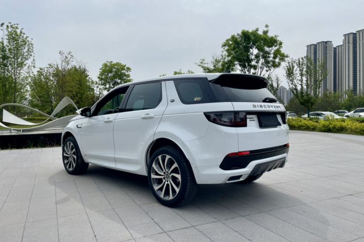 Used Land Rover Discovery Sport 2020 249 PS R-Dynamic Performance Tech Edition 7 Seats Exterior 3