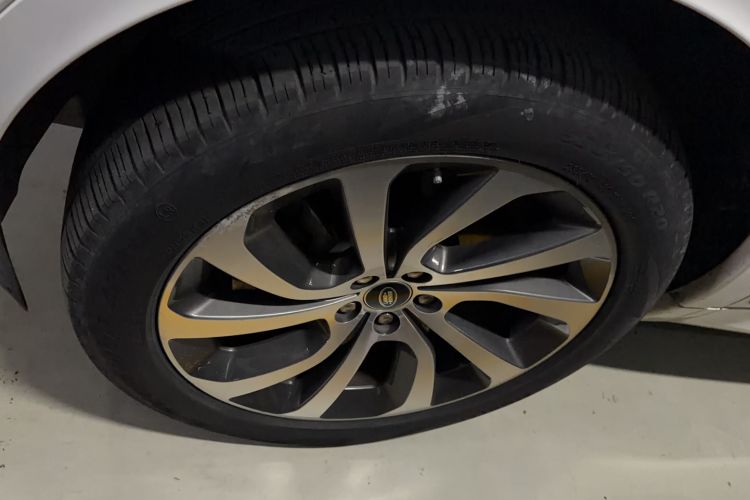 Used Land Rover Discovery Sport 2020 249 PS R-Dynamic Performance Edition Exterior 3