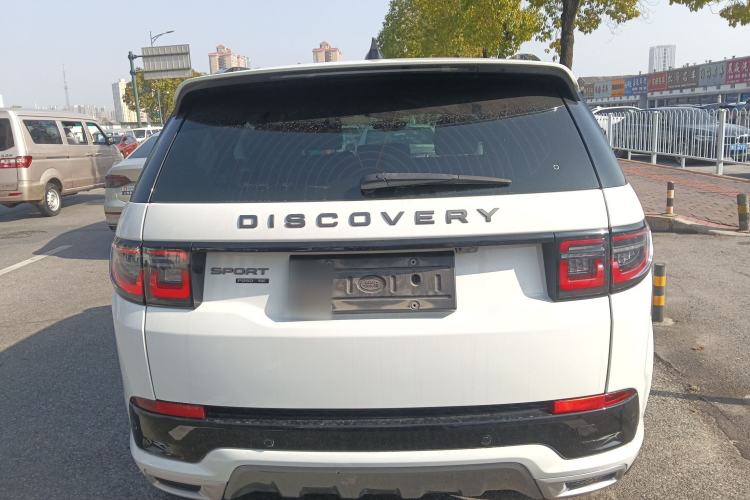 Used Land Rover Discovery Sport 2020 249 PS R-Dynamic Performance Tech Edition 7 Seats Exterior 4