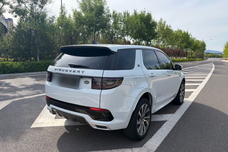 Used Land Rover Discovery Sport 2020 249 PS R-Dynamic Performance Tech Edition 7 Seats Exterior 4