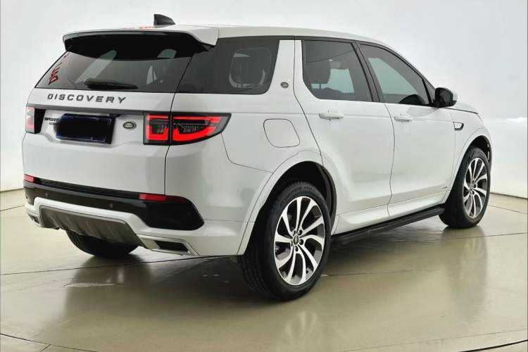 Used Land Rover Discovery Sport 2020 249 PS R-Dynamic Performance Edition Exterior 4