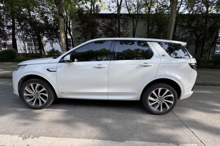 Used Land Rover Discovery Sport 2020 249 PS R-Dynamic Performance Edition Exterior 4