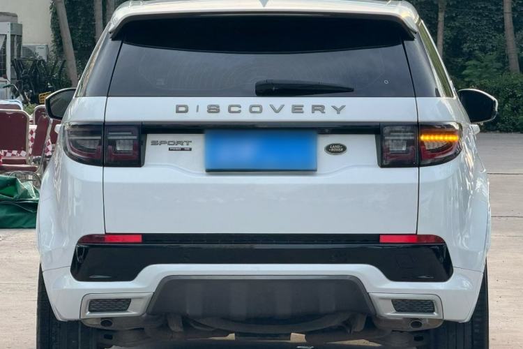 Used Land Rover Discovery Sport 2020 249 PS R-Dynamic Performance Tech Edition 7 Seats Exterior 5