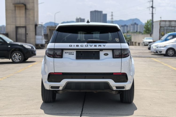 Used Land Rover Discovery Sport 2020 249 PS R-Dynamic Performance Edition Exterior 5