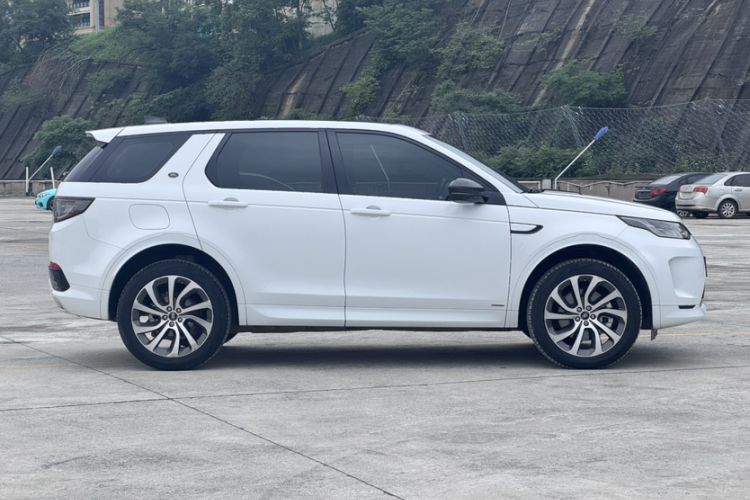 Used Land Rover Discovery Sport 2020 249 PS R-Dynamic Performance Edition Exterior 6