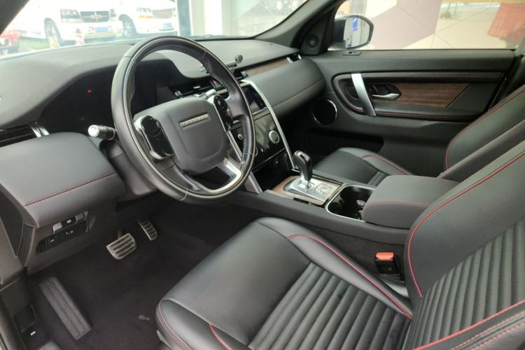 Used Land Rover Discovery Sport 2020 249 PS R-Dynamic Performance Edition Exterior 6