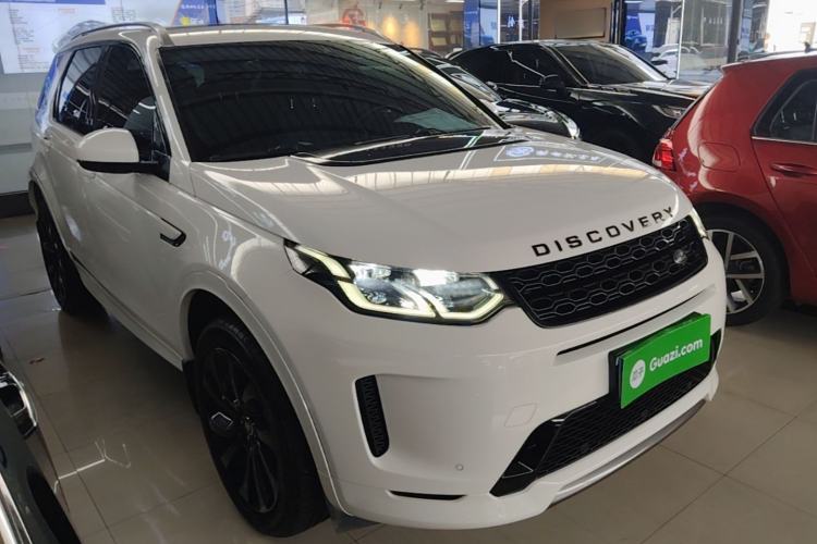 Used Land Rover Discovery Sport 2020 249 PS R-Dynamic Performance Edition Front Right 45 Deg