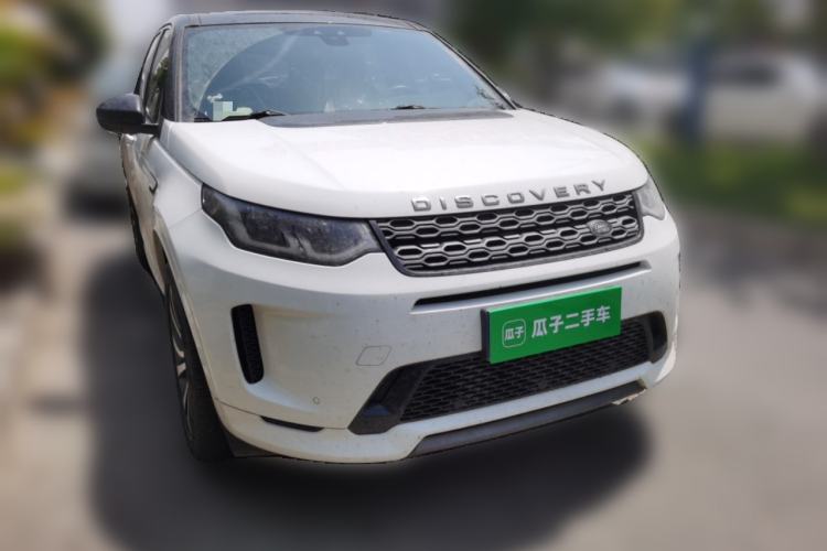 Used Land Rover Discovery Sport 2020 249 PS R-Dynamic Performance Edition Front Right 45 Deg