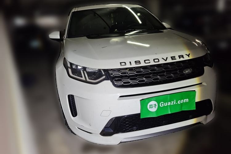 Used Land Rover Discovery Sport 2020 249 PS R-Dynamic Performance Edition Front Right 45 Deg