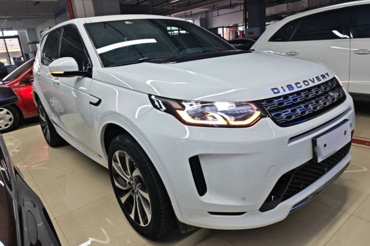 Used Land Rover Discovery Sport 2020 249 PS R-Dynamic Performance Edition Front Right 45 Deg