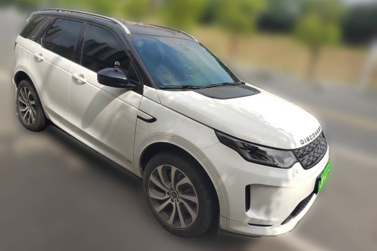 Used Land Rover Discovery Sport 2020 249 PS R-Dynamic Performance Edition Front Right 45 Deg