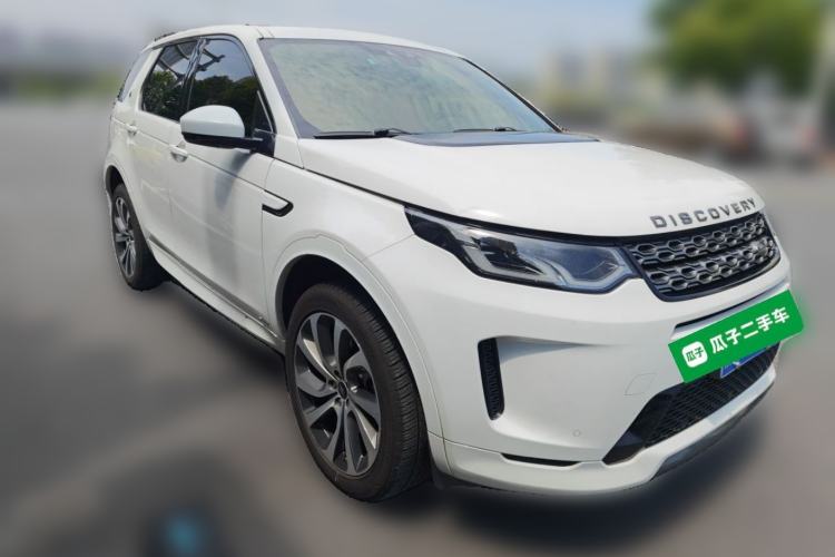 Used Land Rover Discovery Sport 2020 249 PS R-Dynamic Performance Edition Front Right 45 Deg