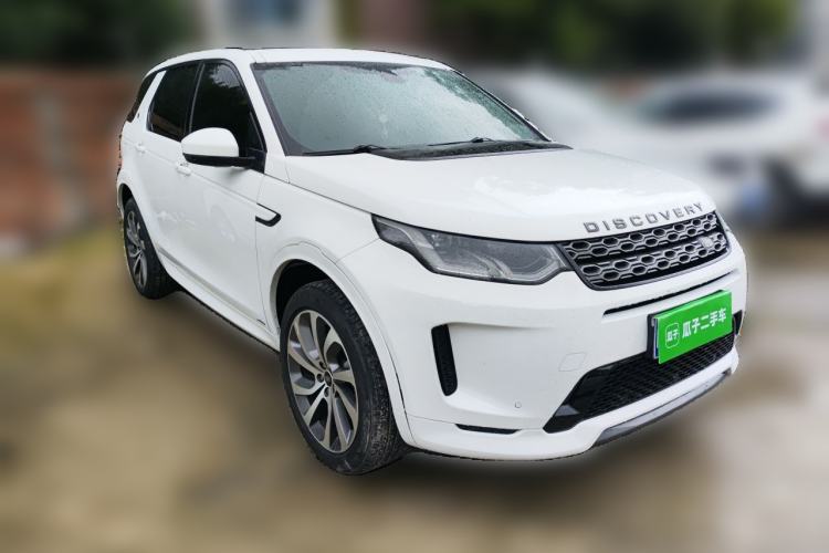 Used Land Rover Discovery Sport 2020 249 PS R-Dynamic Performance Edition Front Right 45 Deg