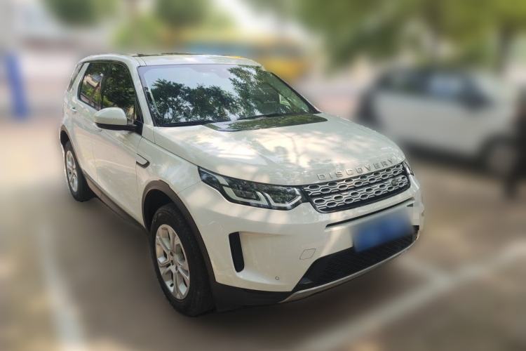 Used Land Rover Discovery Sport 2020 200 PS Family Edition Front Right 45 Deg
