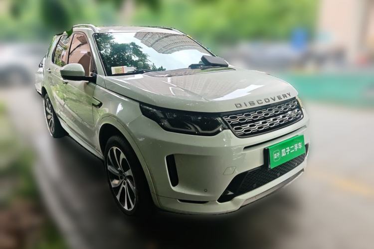 Used Land Rover Discovery Sport 2020 249 PS R-Dynamic Performance Edition Front Right 45 Deg