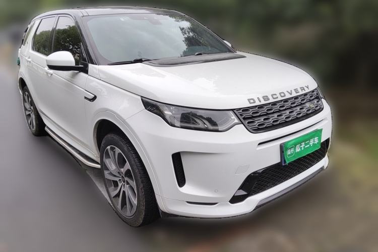 Used Land Rover Discovery Sport 2020 249 PS R-Dynamic Performance Edition Front Right 45 Deg