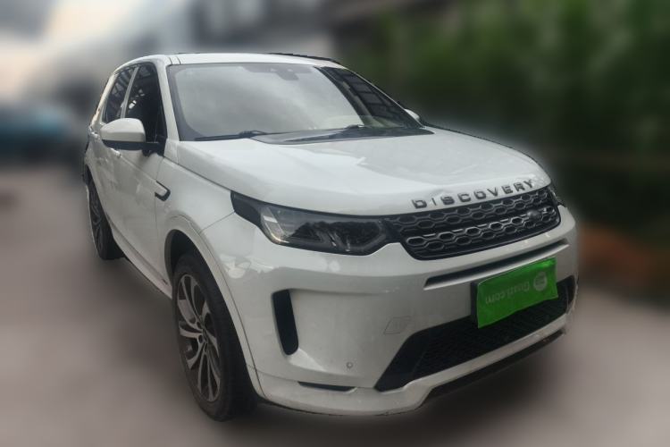 Used Land Rover Discovery Sport 2020 249 PS R-Dynamic Performance Edition Front Right 45 Deg