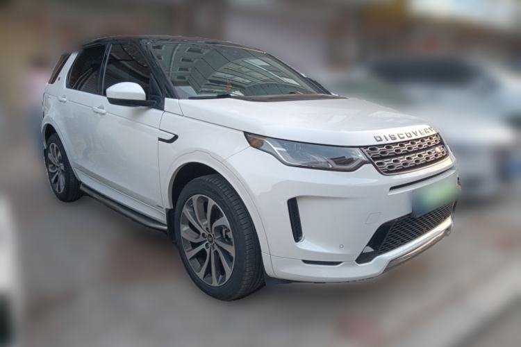 Used Land Rover Discovery Sport 2020 249 PS R-Dynamic Performance Edition Front Right 45 Deg