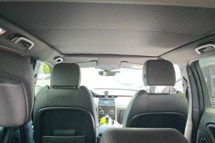 Used Land Rover Discovery Sport 2020 249 PS R-Dynamic Performance Edition Headliner