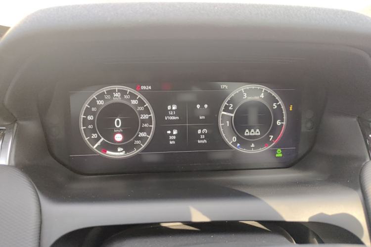 Used Land Rover Discovery Sport 2020 249 PS R-Dynamic Performance Edition Instrument Cluster