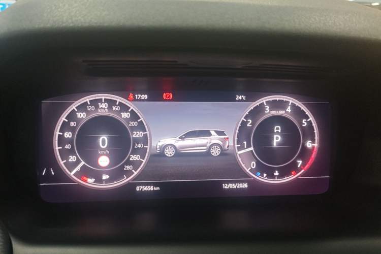 Used Land Rover Discovery Sport 2020 249 PS R-Dynamic Performance Edition Instrument Cluster
