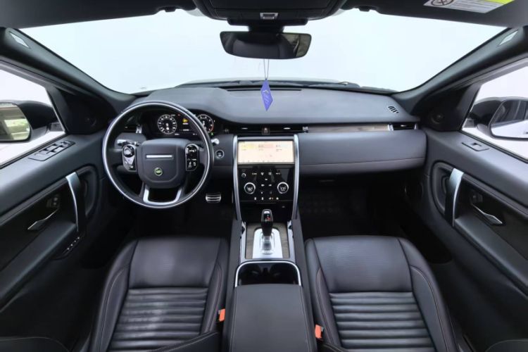 Used Land Rover Discovery Sport 2020 249 PS R-Dynamic Performance Tech Edition 5 Seats Interior 12