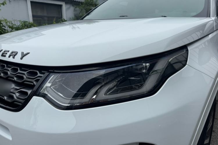 Used Land Rover Discovery Sport 2020 249 PS R-Dynamic Performance Edition Left Front Headlight