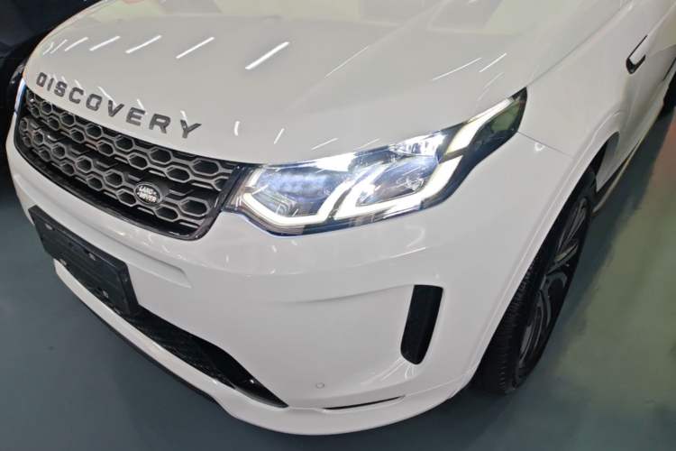 Used Land Rover Discovery Sport 2020 249 PS R-Dynamic Performance Edition Left Front Headlight