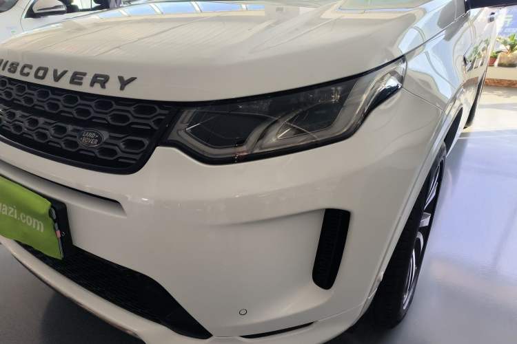 Used Land Rover Discovery Sport 2020 249 PS R-Dynamic Performance Tech Edition 7 Seats Left Front Headlight