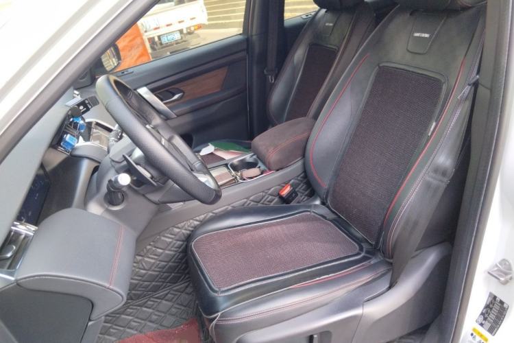 Used Land Rover Discovery Sport 2020 249 PS R-Dynamic Performance Edition Left Front Seat
