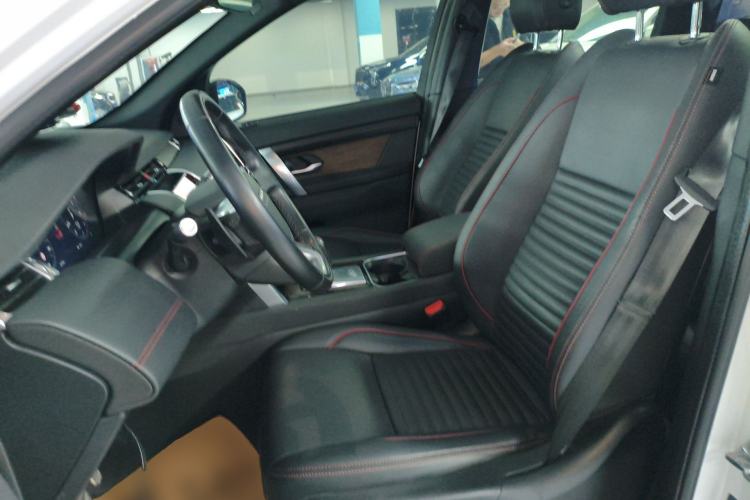 Used Land Rover Discovery Sport 2020 249 PS R-Dynamic Performance Tech Edition 7 Seats Left Front Seat