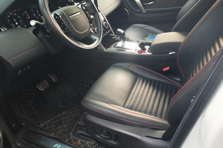 Used Land Rover Discovery Sport 2020 249 PS R-Dynamic Performance Tech Edition 7 Seats Left Front Seat