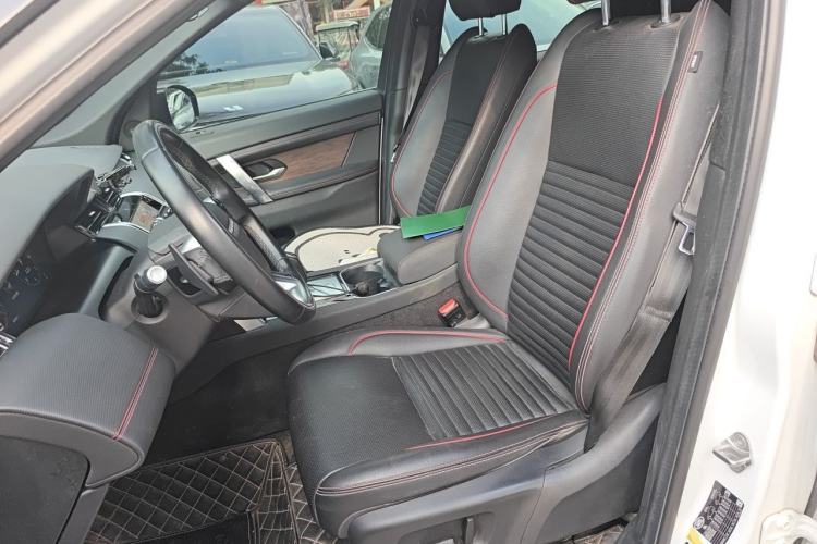 Used Land Rover Discovery Sport 2020 249 PS R-Dynamic Performance Edition Left Front Seat