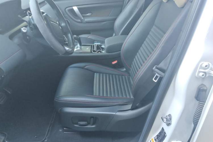 Used Land Rover Discovery Sport 2020 249 PS R-Dynamic Performance Edition Left Front Seat