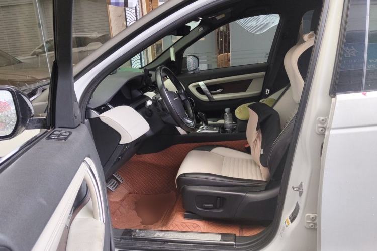 Used Land Rover Discovery Sport 2020 249 PS R-Dynamic Performance Edition Left Front Seat