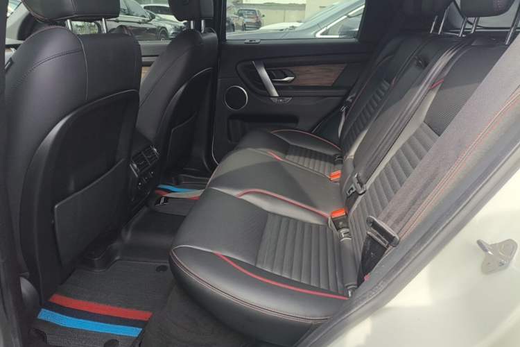 Used Land Rover Discovery Sport 2020 249 PS R-Dynamic Performance Tech Edition 5 Seats Left Rear Seat