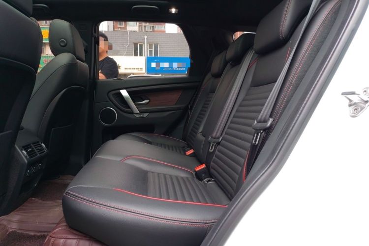 Used Land Rover Discovery Sport 2020 249 PS R-Dynamic Performance Edition Left Rear Seat