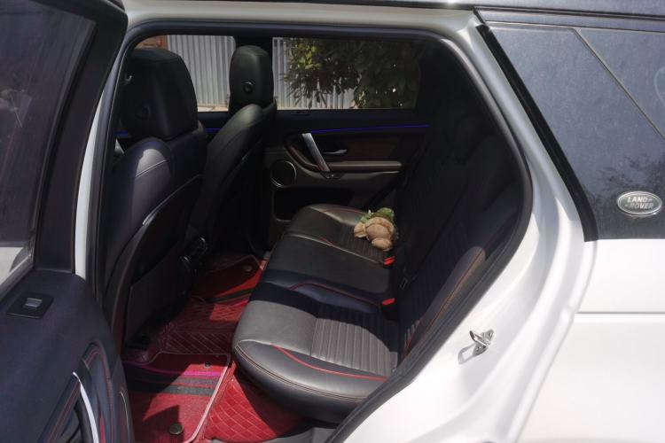Used Land Rover Discovery Sport 2020 249 PS R-Dynamic Performance Edition Left Rear Seat