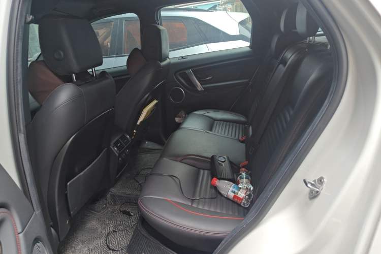 Used Land Rover Discovery Sport 2020 249 PS R-Dynamic Performance Tech Edition 5 Seats Left Rear Seat