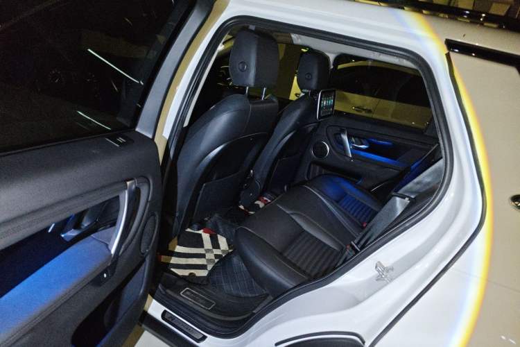Used Land Rover Discovery Sport 2020 200 PS Family Edition Left Rear Seat