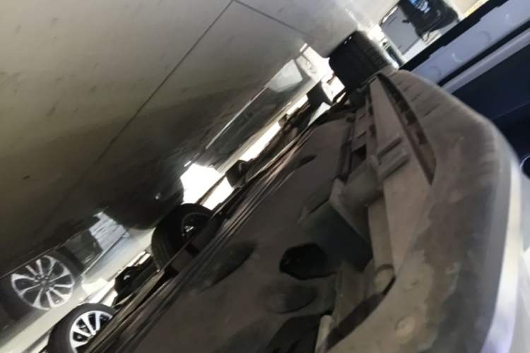 Used Land Rover Discovery Sport 2020 249 PS R-Dynamic Performance Edition Left Side Sill