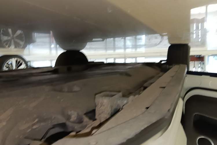 Used Land Rover Discovery Sport 2020 249 PS R-Dynamic Performance Edition Left Side Sill