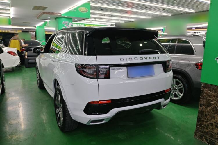 Used Land Rover Discovery Sport 2020 249 PS R-Dynamic Performance Edition Rear Left 45 Deg