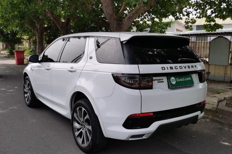 Used Land Rover Discovery Sport 2020 249 PS R-Dynamic Performance Edition Rear Left 45 Deg