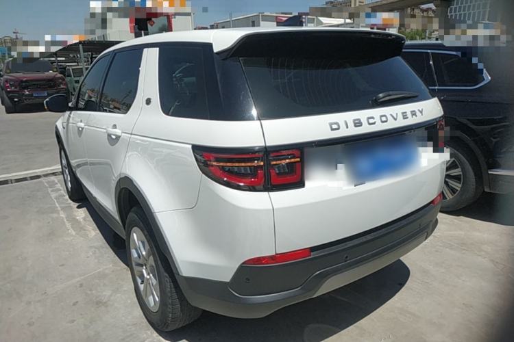 Used Land Rover Discovery Sport 2020 200 PS Family Edition Rear Left 45 Deg