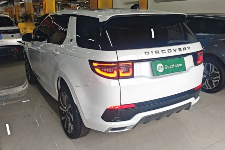 Used Land Rover Discovery Sport 2020 249 PS R-Dynamic Performance Edition Rear Left 45 Deg